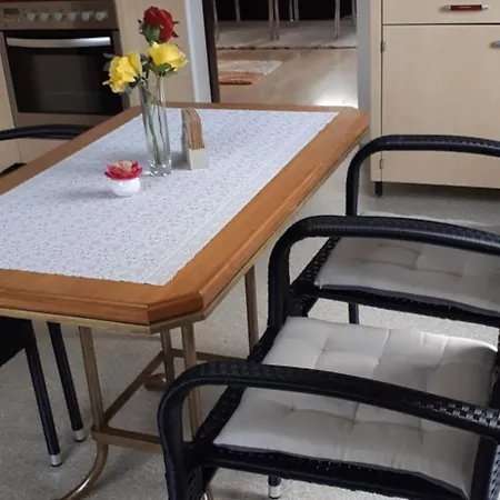 An Der Burg ويندك